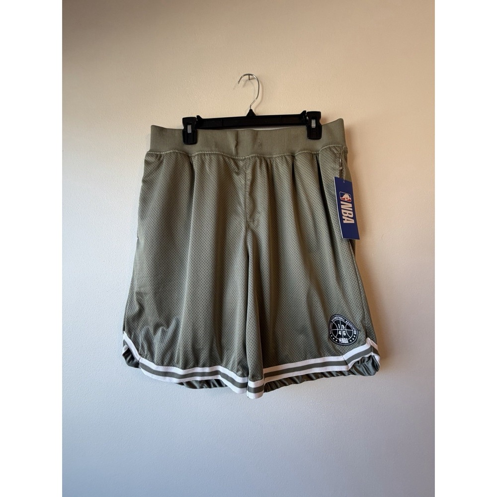 NBA Basketball Shorts Mens 34 x 8 Large‎ Gray At The Knee Athletic New $40
